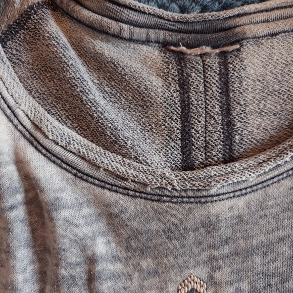 Ariat Embroidered lightweight Sweatshirt Women's M - Picture 6 of 7